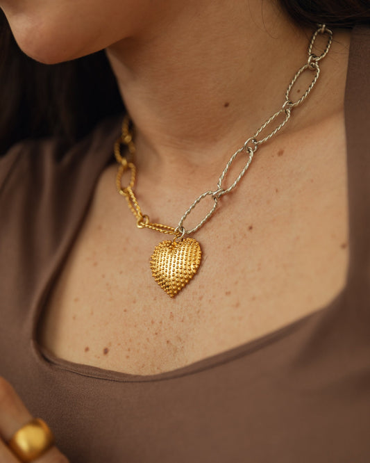 Amore Necklace